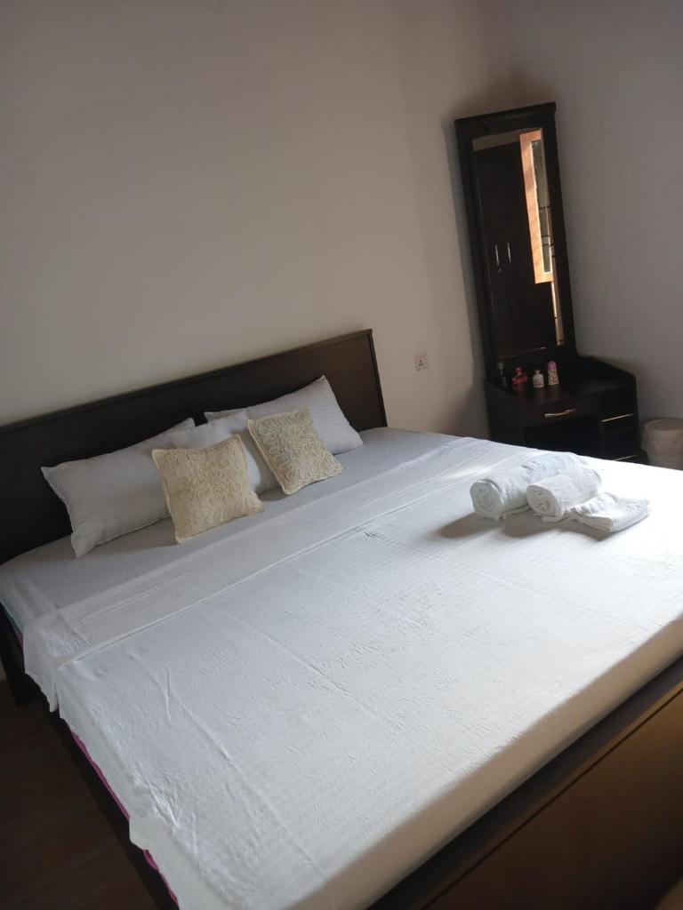 Stay With Local Home photo 3