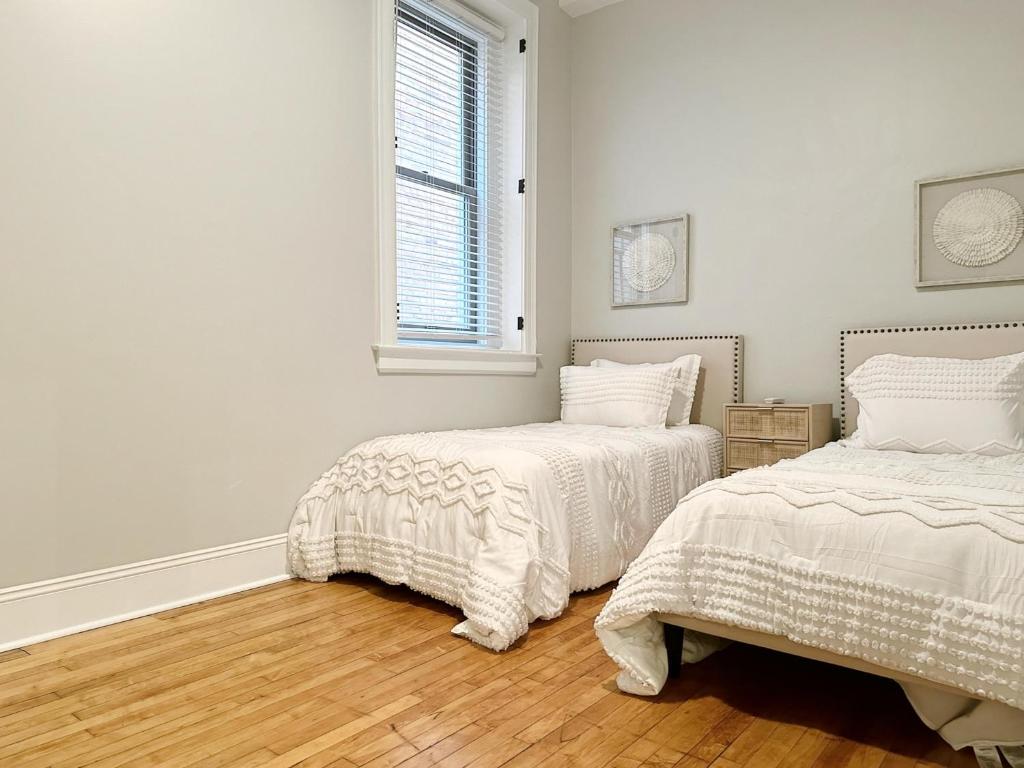 The Historic Lyric Presidential Suite photo 4
