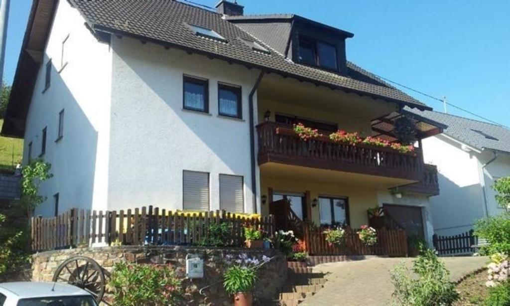 Gemütliche Ferienwohnung in Rheindiebach mit Grill und Terrasse