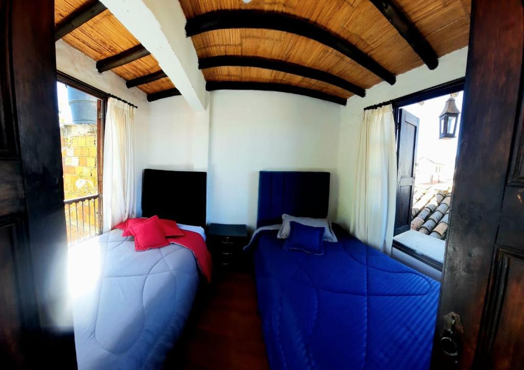 Hostal Oycate photo 2