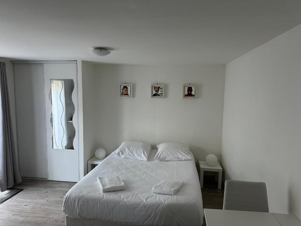 Studio calme et indépendant proche Tours photo 1