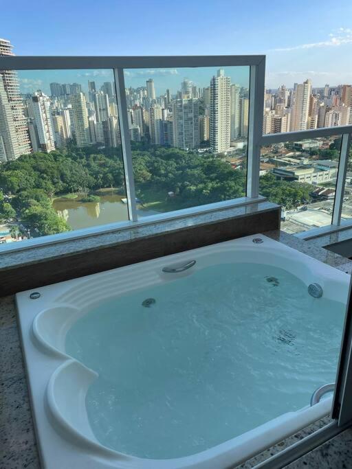 Jacuzzi aquecida na varanda!