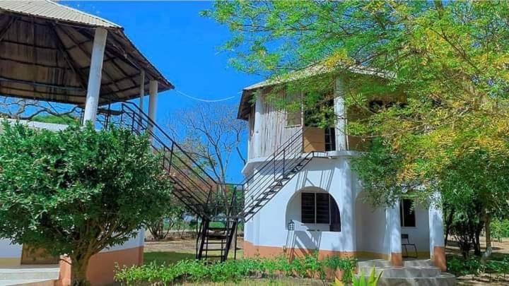 Sita Joyeh Baobab Island Hotel photo 4