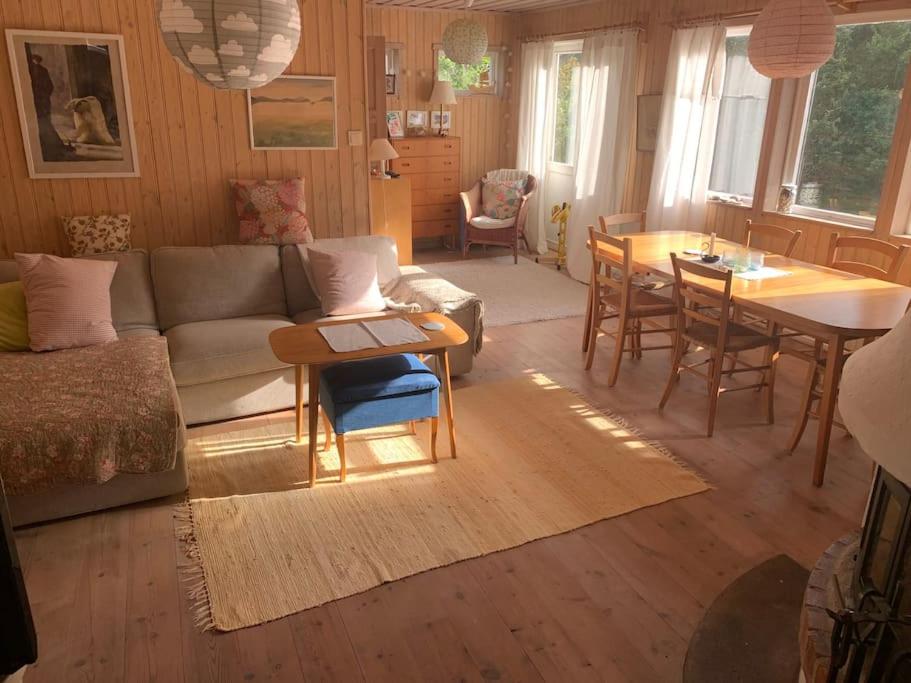 Lättillgängligt och trevligt hus photo 3