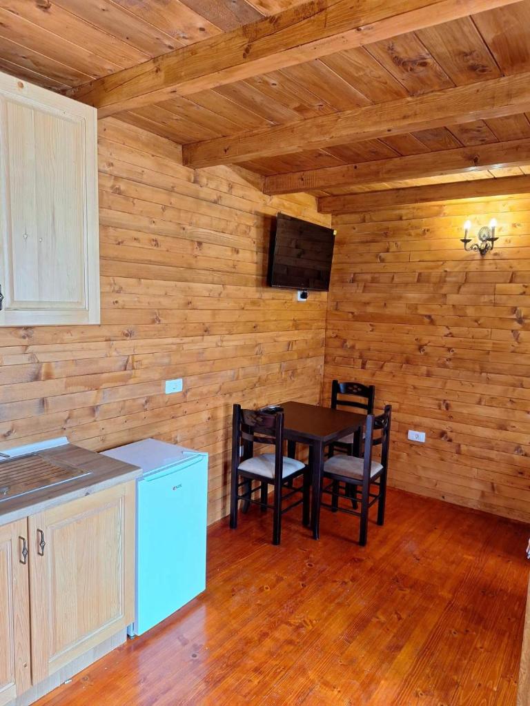 Zenith Campsite Apartments photo 3