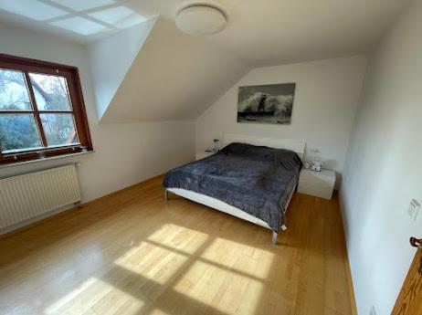 Gemütliche moderne 3 Zi. Wohnung photo 2