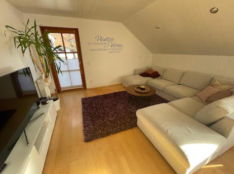 Gemütliche moderne 3 Zi. Wohnung photo 1