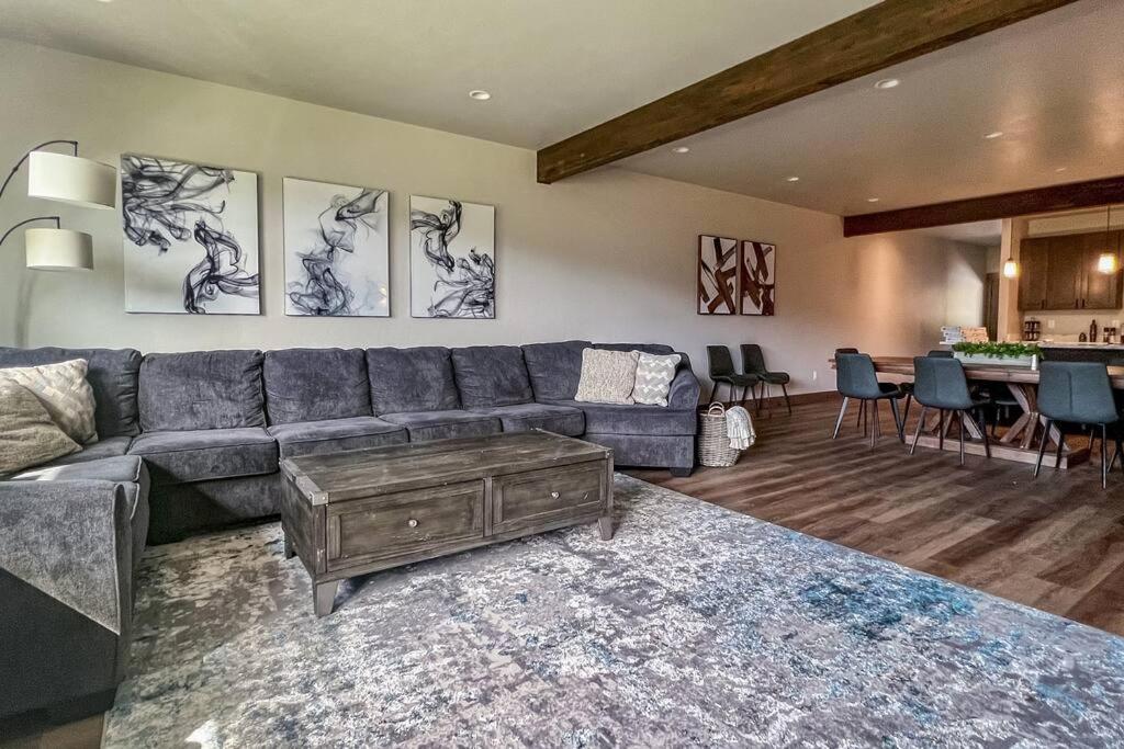Ski-in/Ski-out Townhouse on Whitefish Mountain image