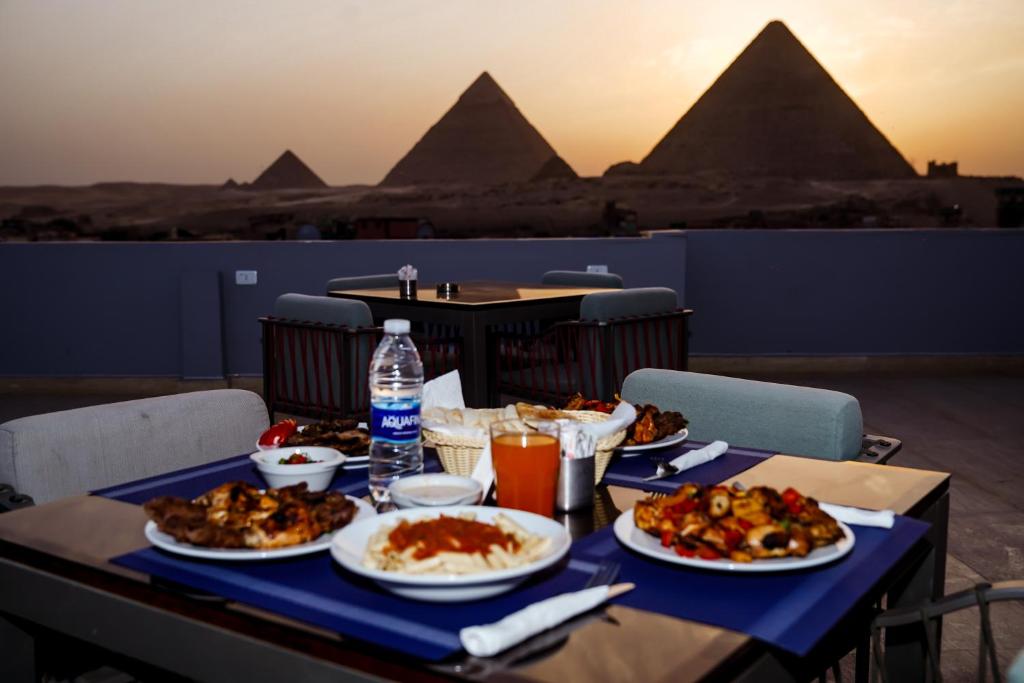 Pyramids Inn photo 4