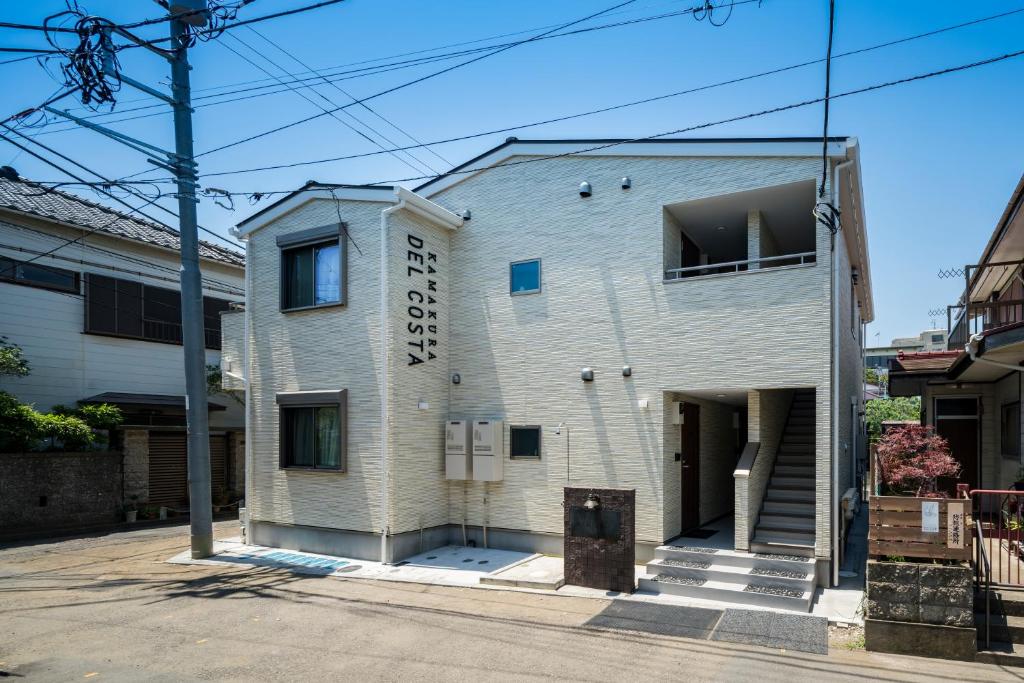 KAMAKURA DEL COSTA