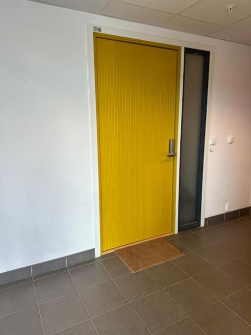 Leilighet på grillstadfjæra med parkeringsplasser photo 1