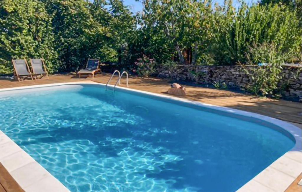 2 Bedroom Cozy Home In Saint-projet-saillagol photo 1