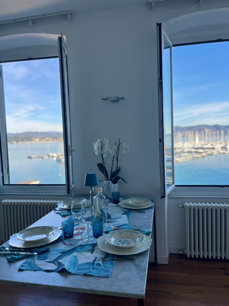 About Italy Holiday Rooms and Apartments