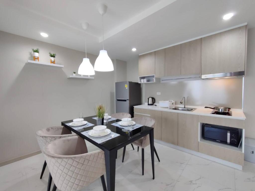 Ayuttaya,2bedroom,central,condo