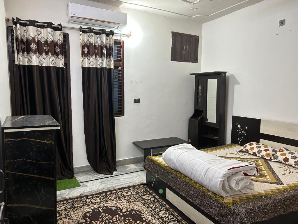 Family spacious private rooms photo 3