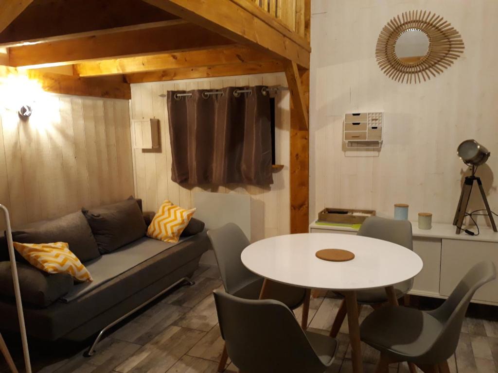 Le petit chalet jurassien photo 1