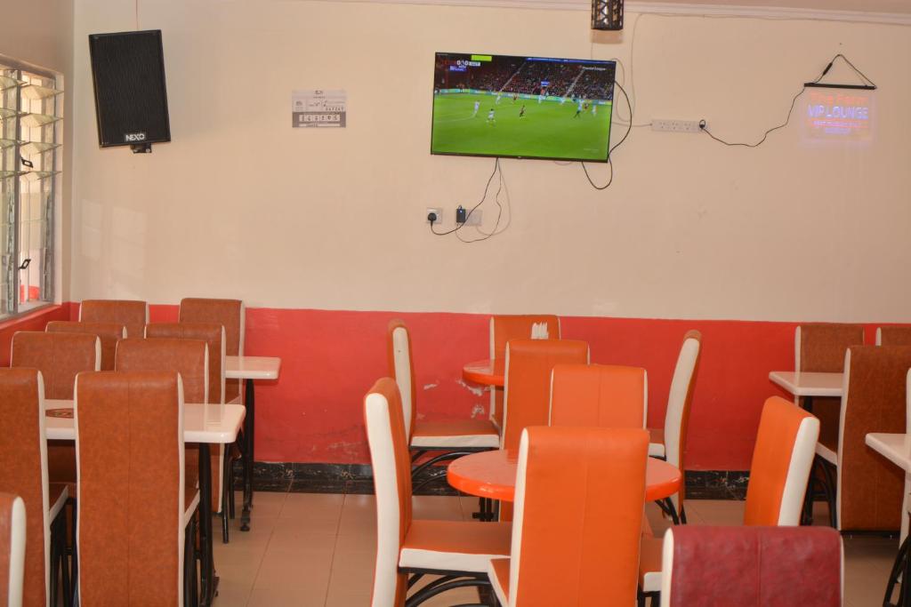THE FARM BAR AND RESTAURANT photo 2
