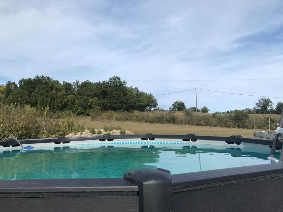 Gîte avec sa piscine privative photo 1