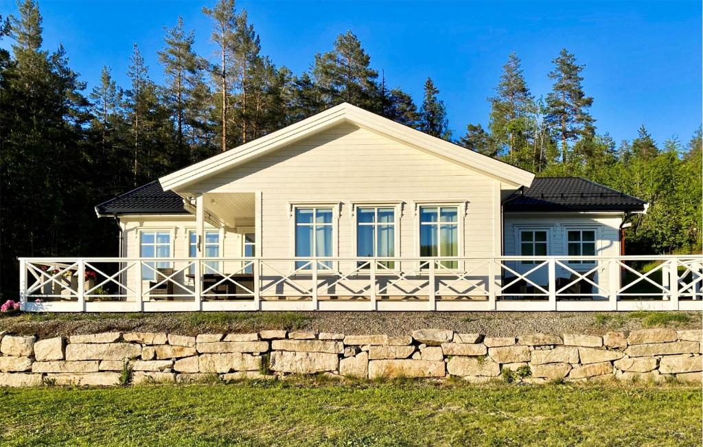 Beautiful Home In Lunde With Wifi And 3 Bedrooms