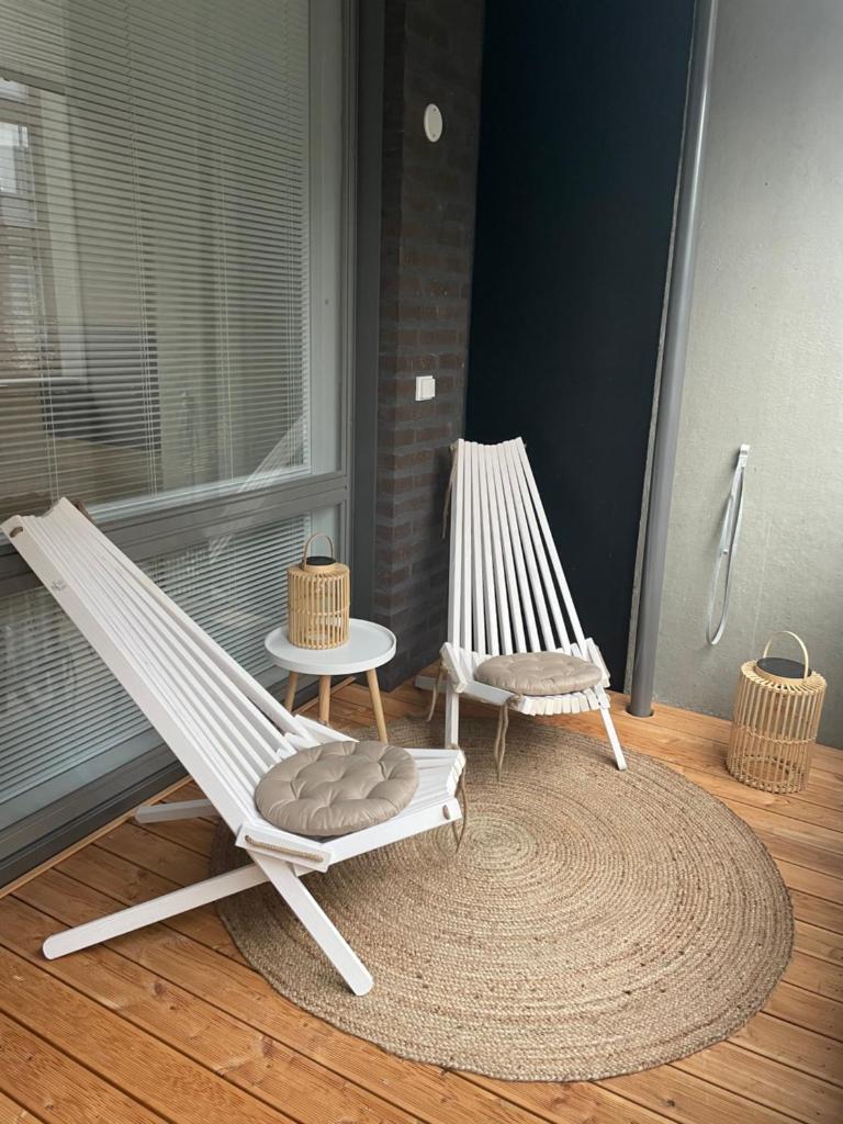 Yksiö loistavalla sijainnilla sekä yhteyksillä photo 1