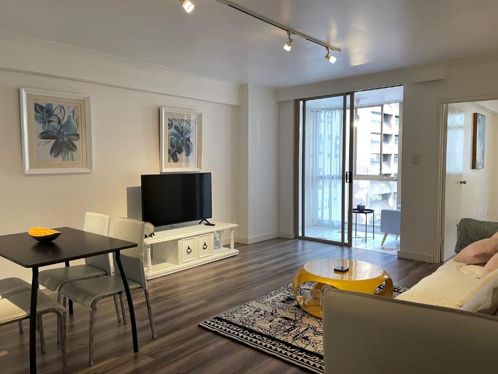 Two Bedrooms Sydney Apartment