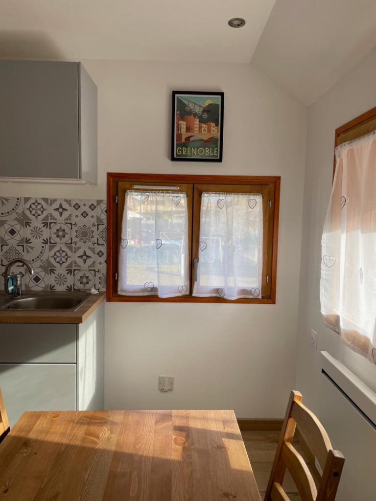Appartement proche des thermes d'Allevard les Bains photo 3