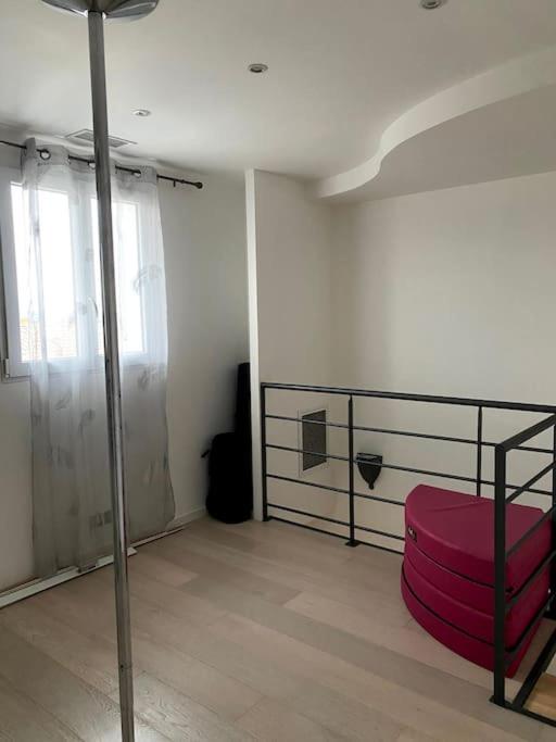 Détente sous le soleil du Midi avec piscine privée photo 1