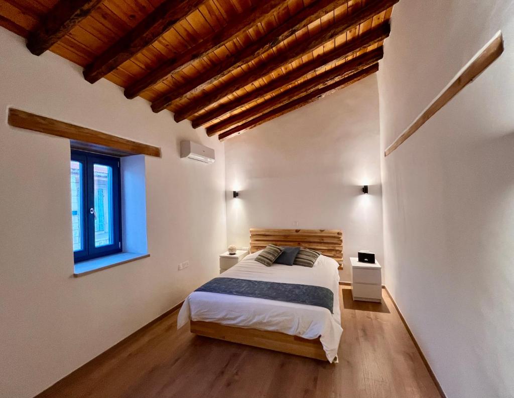 The Courtyard Episkopi Guest Houses photo 3