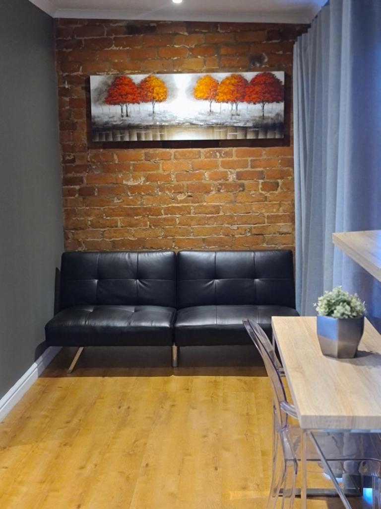 7 Chapman Avenue photo 4