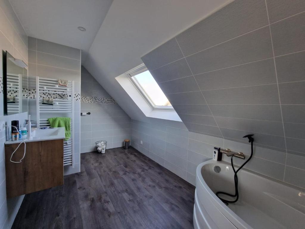 Chambre en centre ville proche mer photo 4