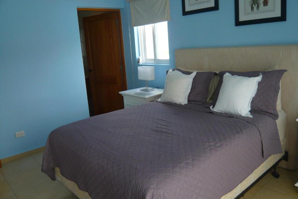 The blue lagoon of the Caribbean Sea. Velero 205.Cadaques Caribe photo 3