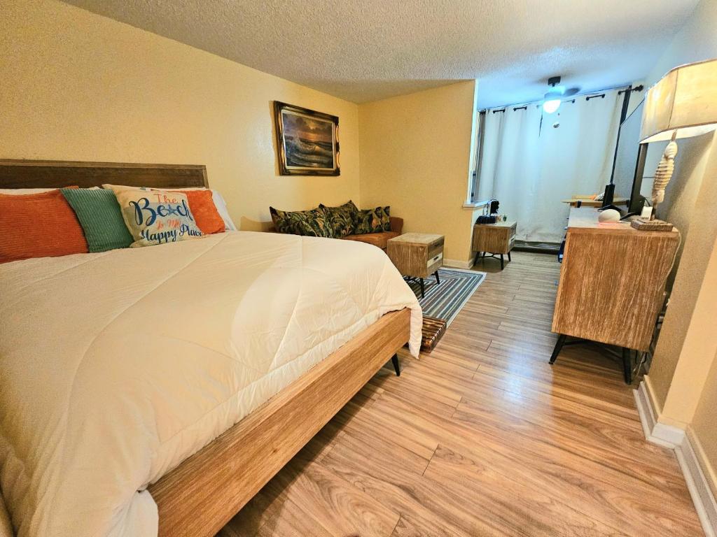 Oceanfront Escape With Balcony and heated salt water pool Sleeps 4 image