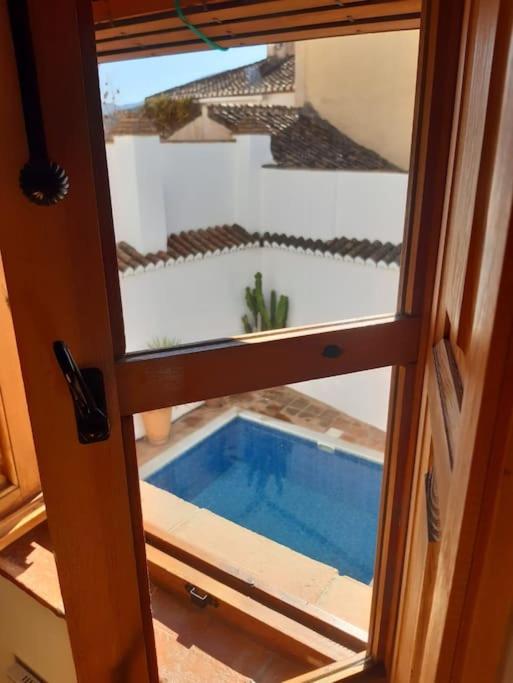 Private pool in Lecrin 30 min Granada/beach photo 3