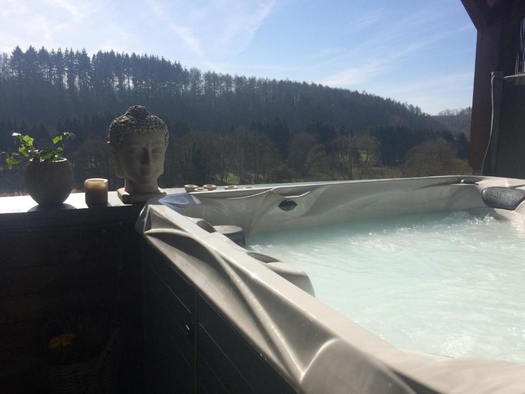 At Home - Jacuzzi privatif