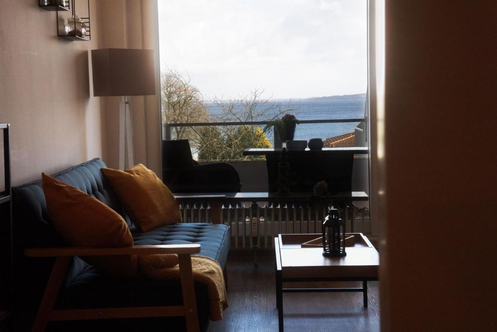 fewo1846 - Strandperle Wassersleben - elegantes Apartment mit Balkon und Meerblick photo 1