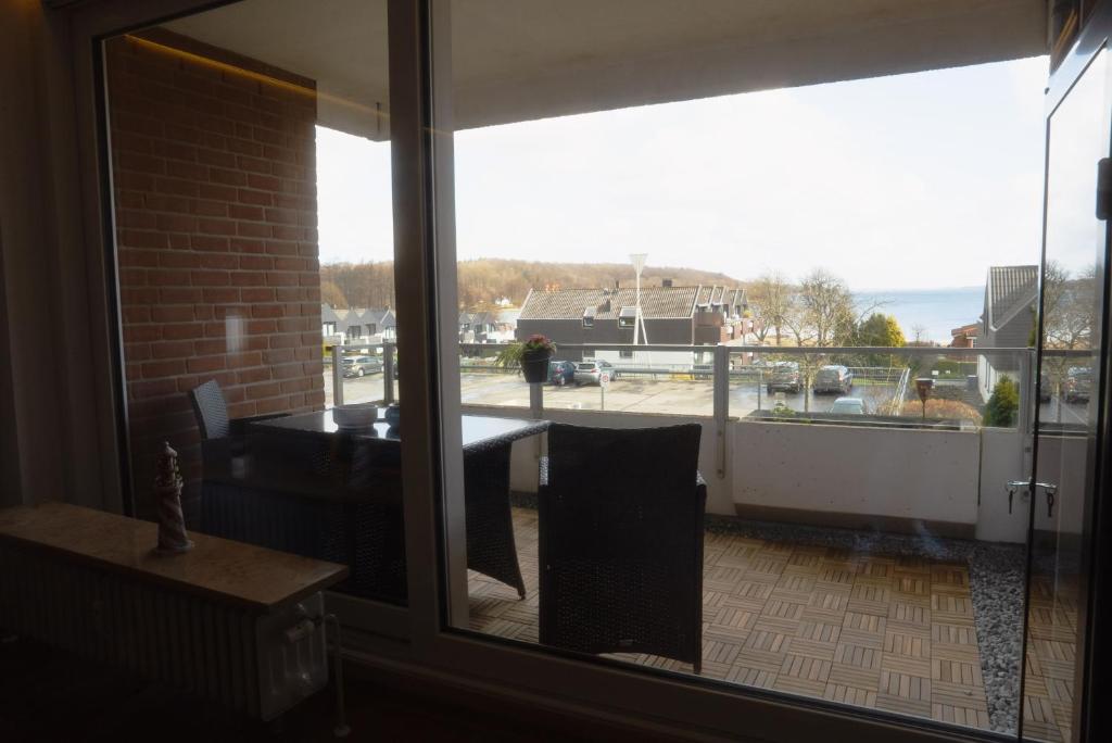 fewo1846 - Strandperle Wassersleben - elegantes Apartment mit Balkon und Meerblick photo 2