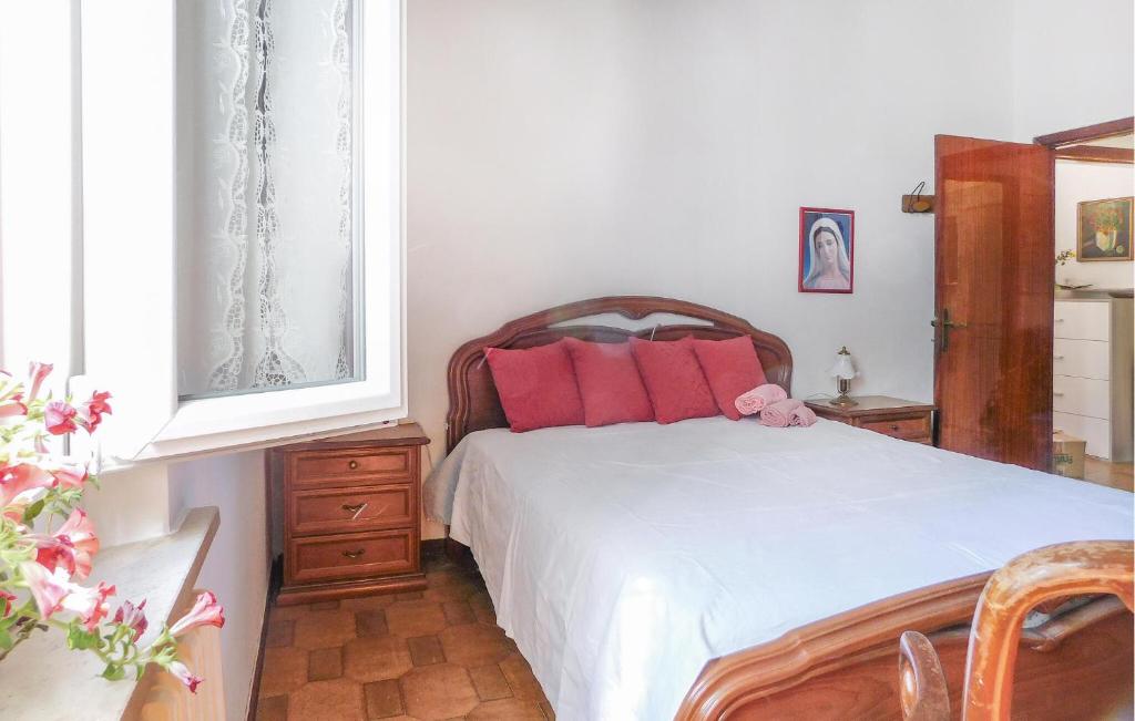 2 Bedroom Pet Friendly Home In Civitanova Marche photo 2