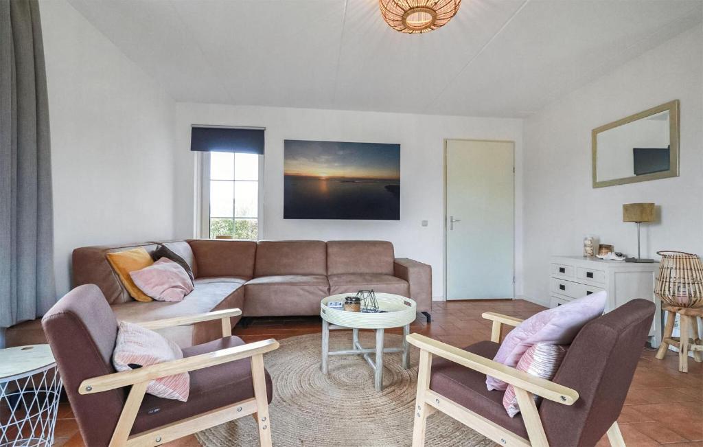 Stunning Home In Makkum With Wifi photo 3