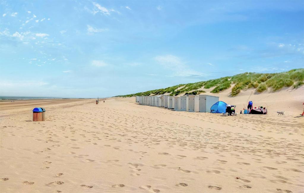 1 Bedroom Awesome Apartment In Bredene photo 1