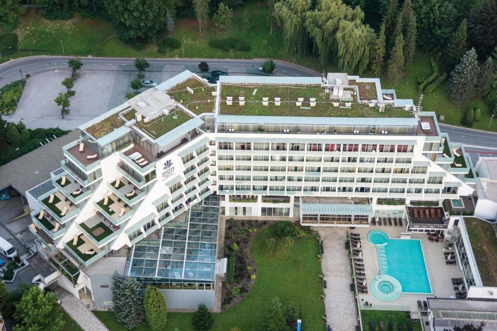Grand Hotel Donat Superior & Wellness Center photo 1