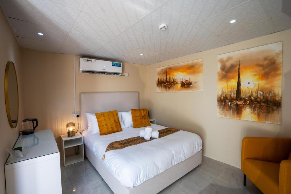 Desert Safari Overnight Experience "Modern room with AC & Entertainment"