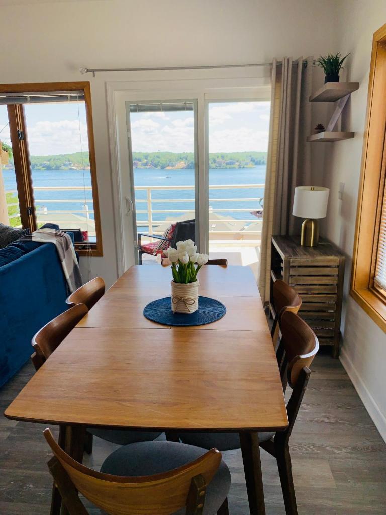 The best lake view in Ozark. photo 2