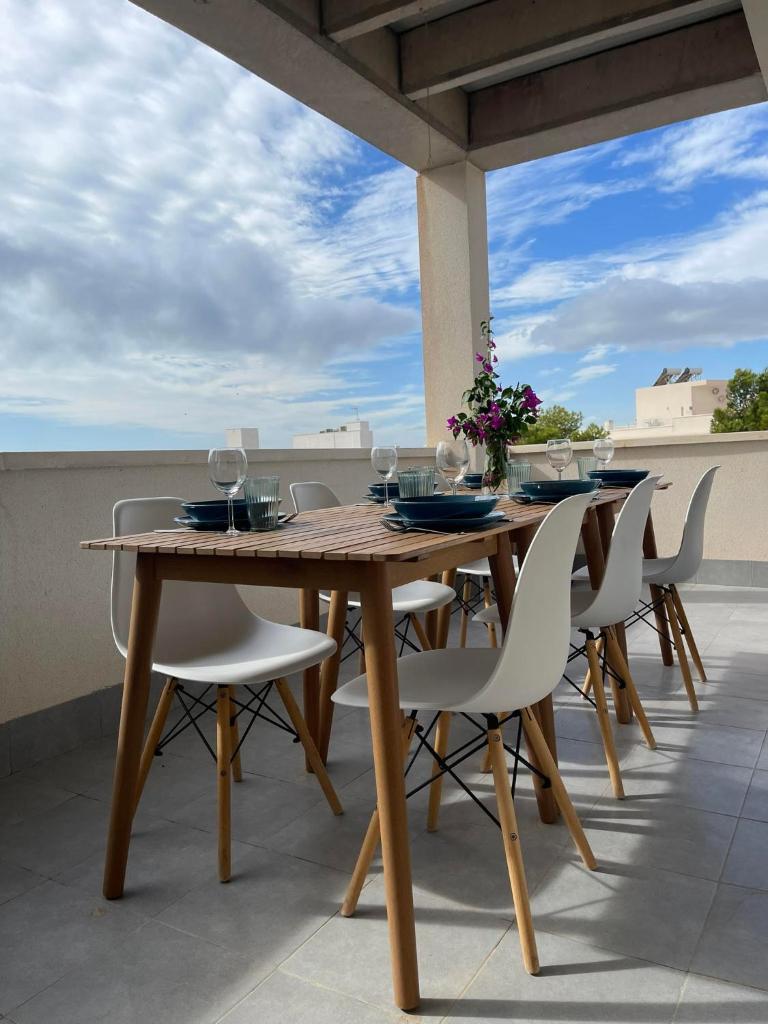 New built corner villa in Isla Plana by the sea photo 1