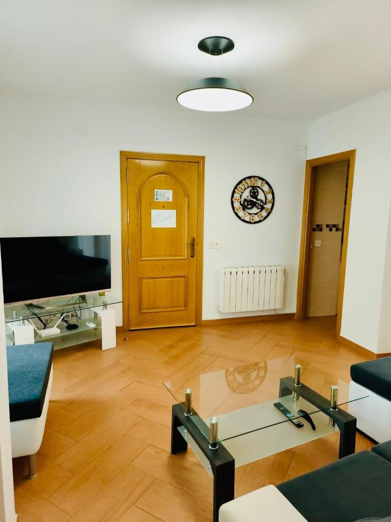 APARTAMENTOS TURISTICOS MONTASOL photo 2
