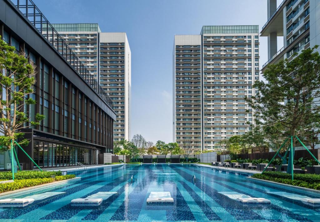 Hilton Shenzhen World Exhibition & Convention Center photo 2