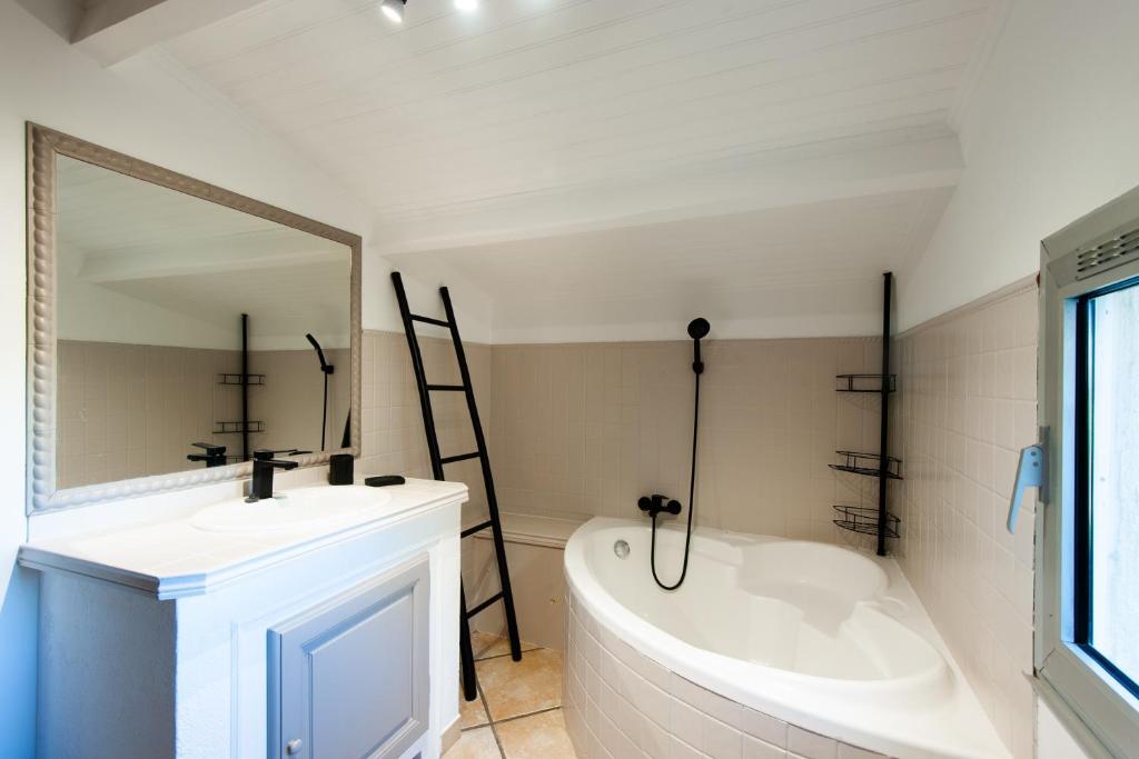 Gîte Cerise - Maison climatisée avec piscine photo 4