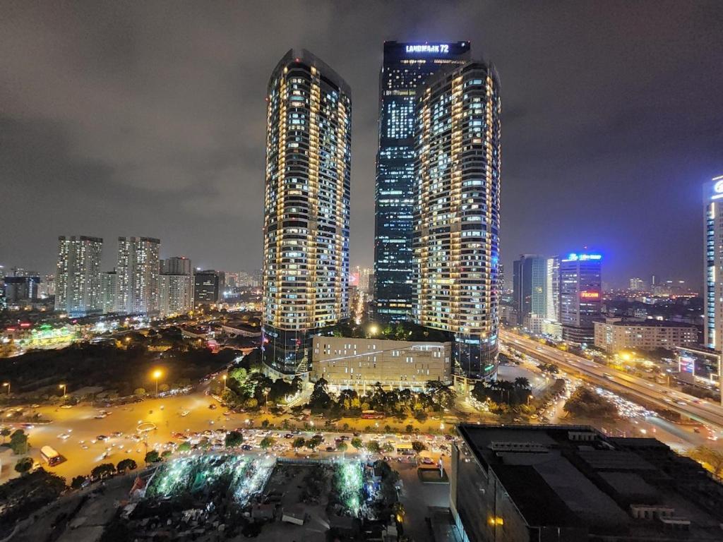 Vinhomes Skylake 1BR City View - Gem Apartment