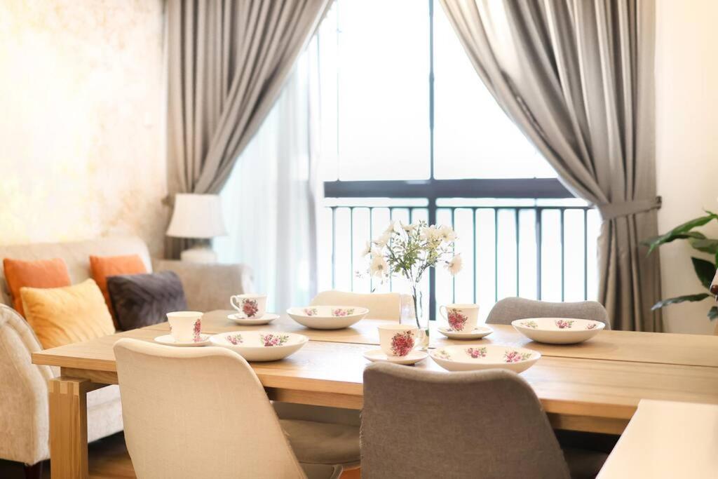 RumahYu - The Trees Apartment