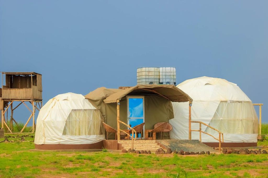 Remarkable 2-Bed Wigwam in Risa Amboseli