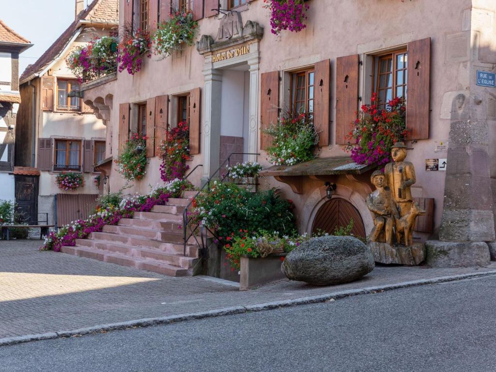 Stunning Apartment in heart of Dambach La Ville photo 3